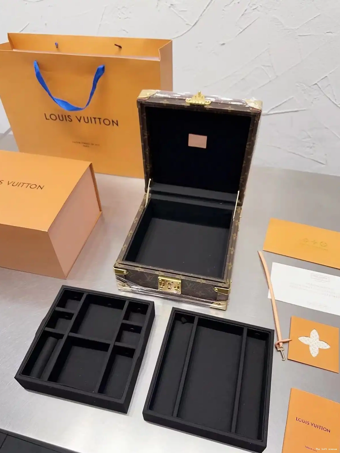 CUSTOM LV JEWELRY BOX 0627